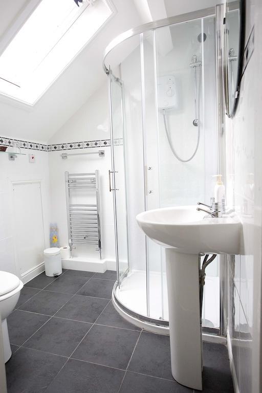 Fern Lee Guest house 4*